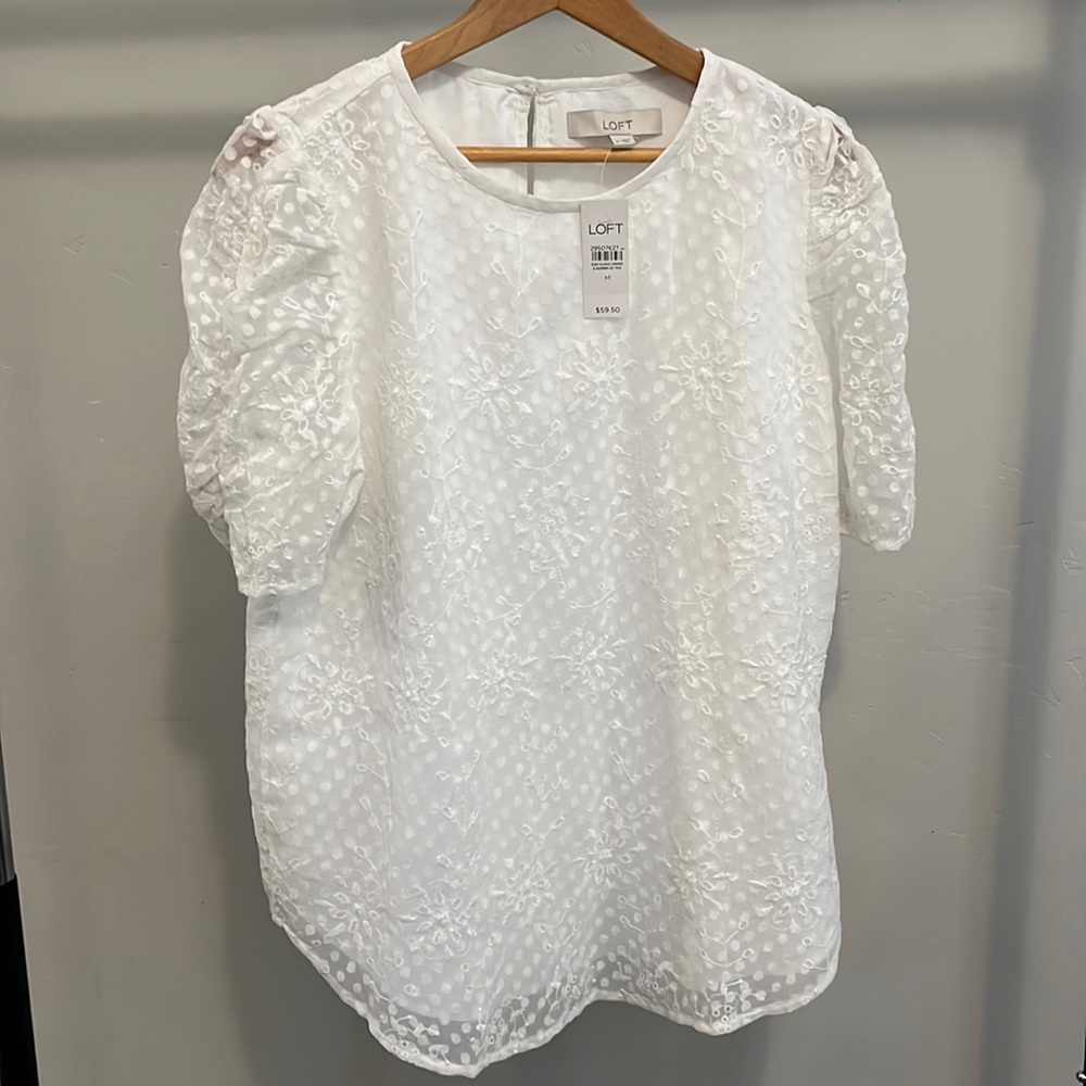NWT Loft Blouse, super pretty!!